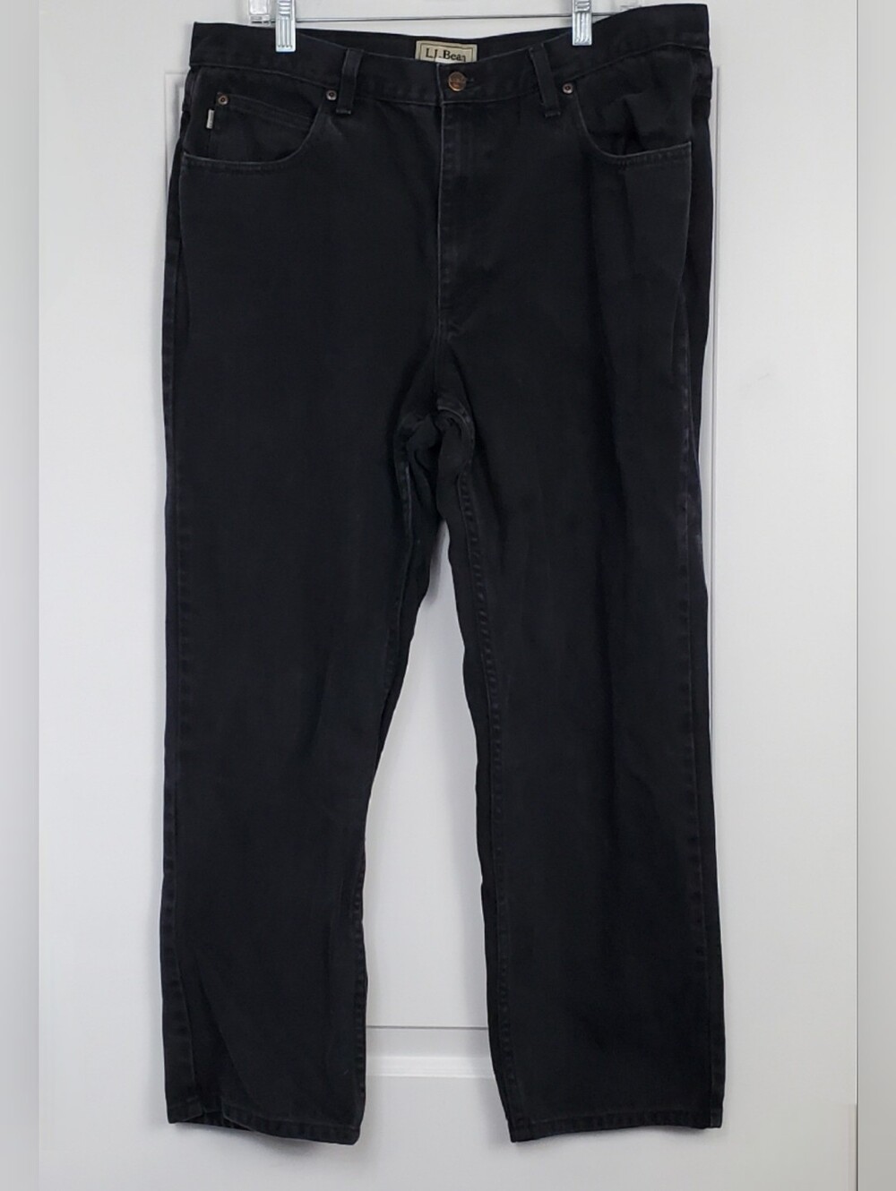 LL Bean Mens Black Double L Jeans Classic Fit Denim 220626 - Size 38 x 29 - EUC